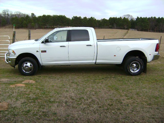 Dodge Ram 3500 2010 photo 4