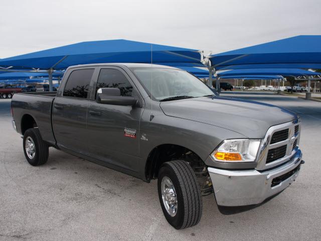 Dodge Ram 3500 2011 photo 2