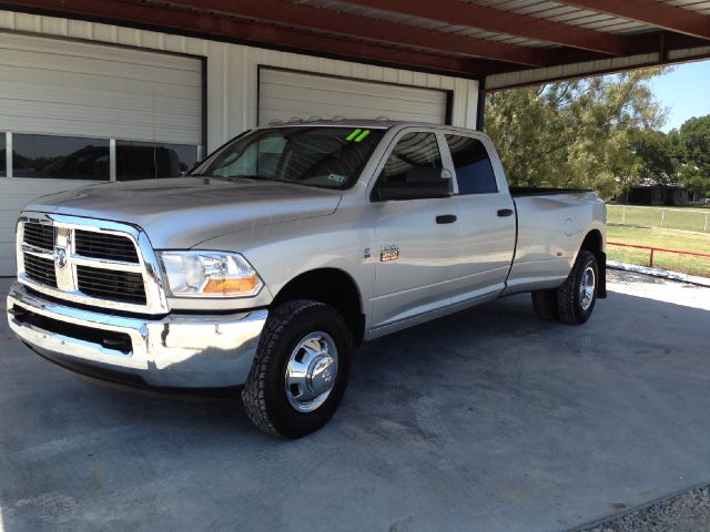 Dodge Ram 3500 2011 photo 3