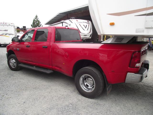 Dodge Ram 3500 2011 photo 3