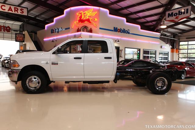 Dodge Ram 3500 2011 photo 2