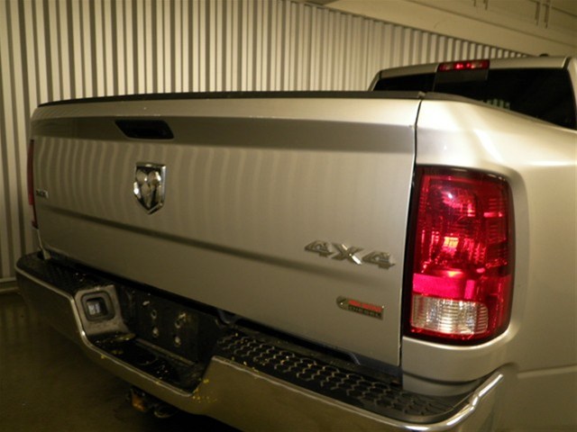 Dodge Ram 3500 2011 photo 3
