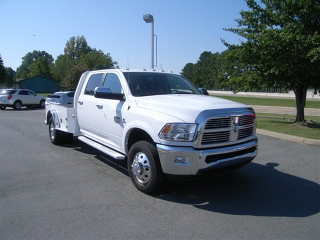 Dodge Ram 3500 2011 photo 3