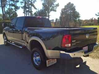 Dodge Ram 3500 2011 photo 2
