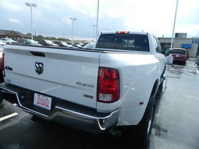 Dodge Ram 3500 2011 photo 3