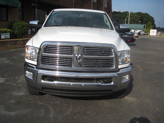 Dodge Ram 3500 2011 photo 3
