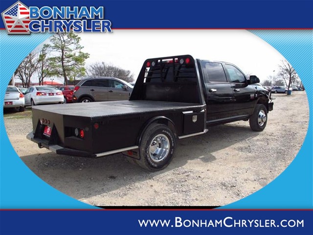 Dodge Ram 3500 2011 photo 2