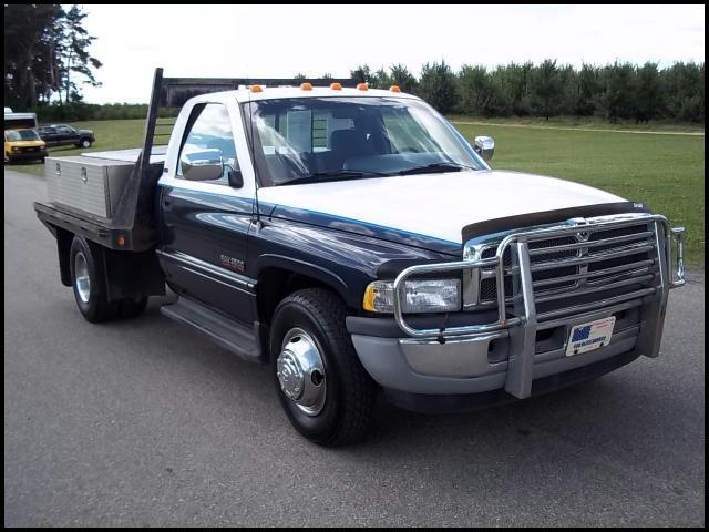 Dodge Ram Pickup 1995 photo 1