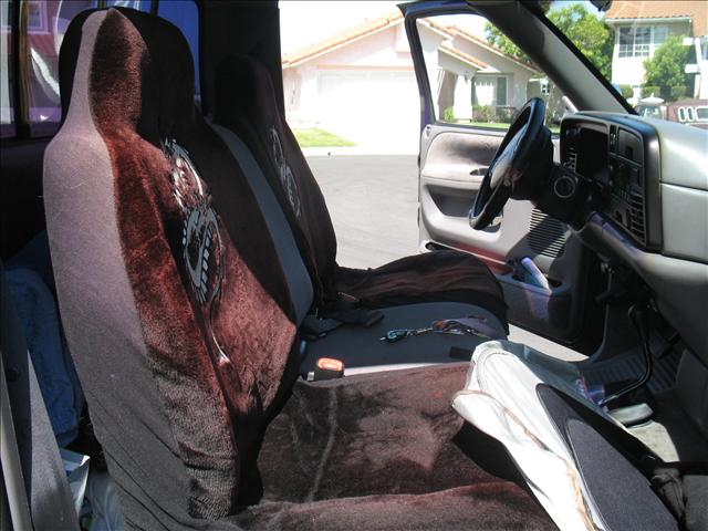 Dodge Ram Pickup SLT Pickup