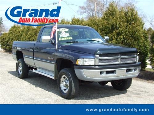 Dodge Ram Pickup 1995 photo 5