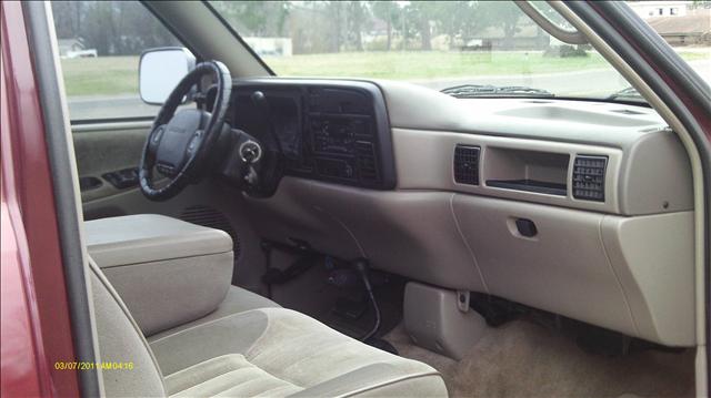 Dodge Ram Pickup 1995 photo 3