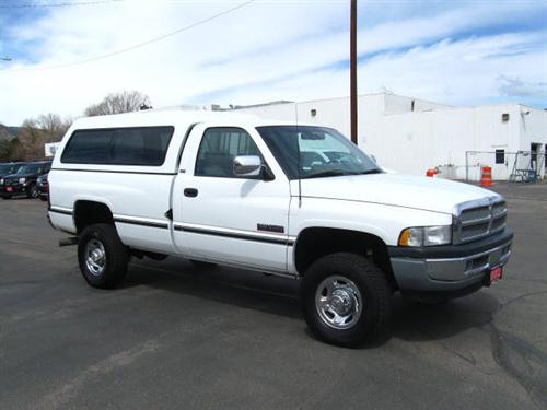 Dodge Ram Pickup 1995 photo 5