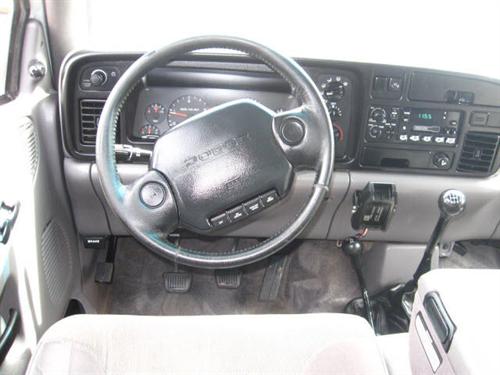 Dodge Ram Pickup 1995 photo 1