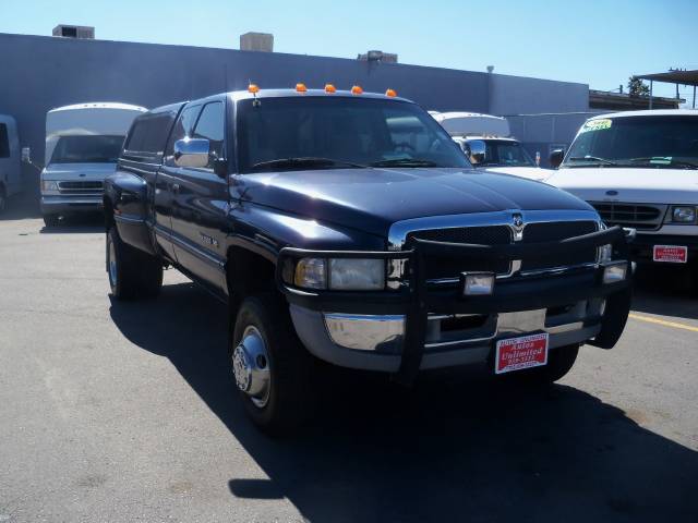 Dodge Ram Pickup 2500hd Extended Cab 4WD L Pickup