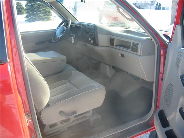 Dodge Ram Pickup 1996 photo 5