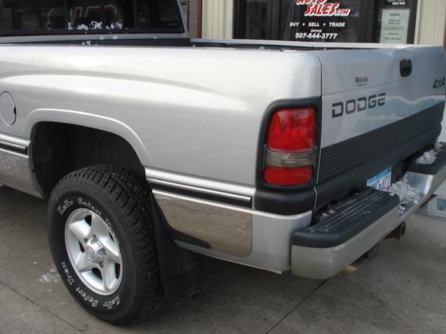 Dodge Ram Pickup 1997 photo 2