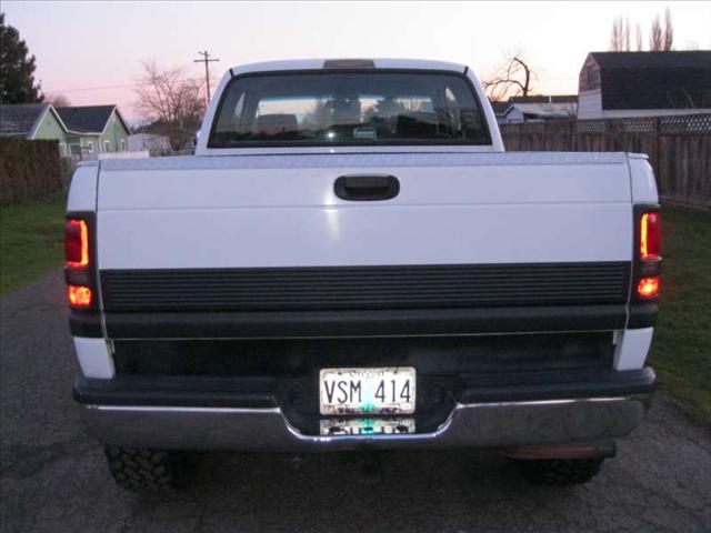 Dodge Ram Pickup 1997 photo 4