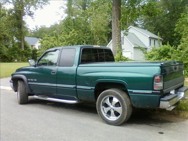 Dodge Ram Pickup 1997 photo 0