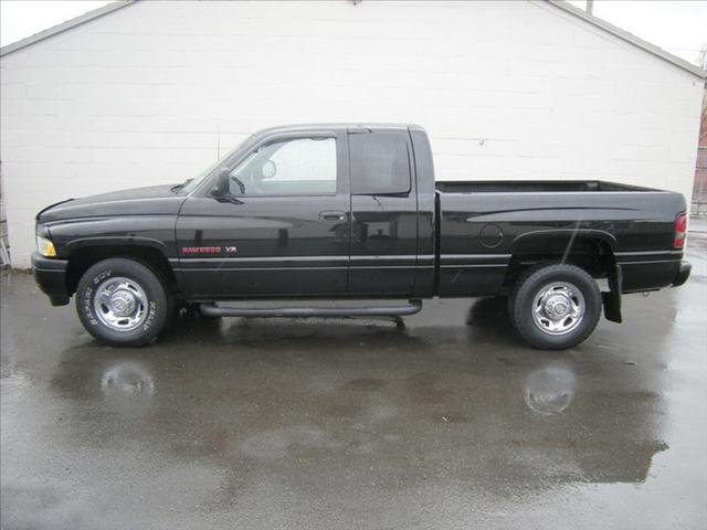 Dodge Ram Pickup 1998 photo 1