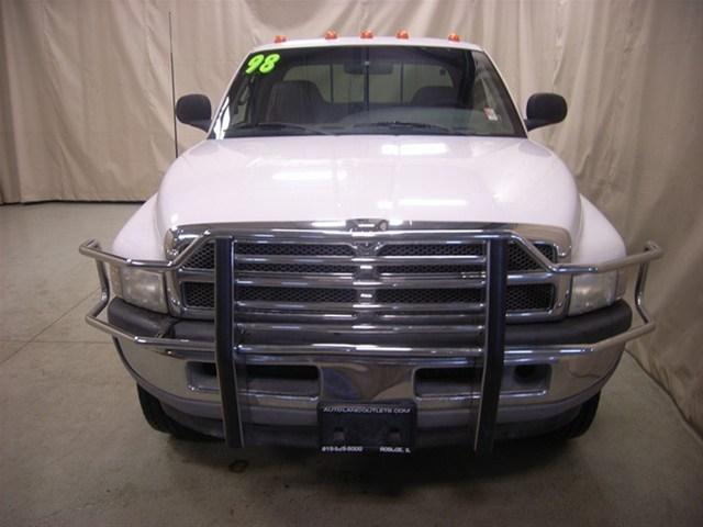 Dodge Ram Pickup 1998 photo 2