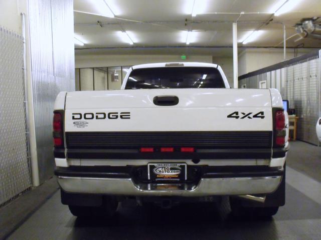 Dodge Ram Pickup 1998 photo 4