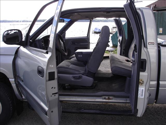 Dodge Ram Pickup 1998 photo 3