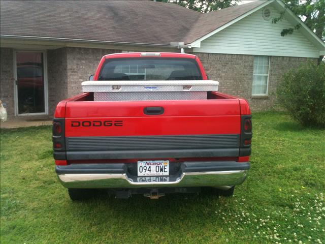 Dodge Ram Pickup 1998 photo 1
