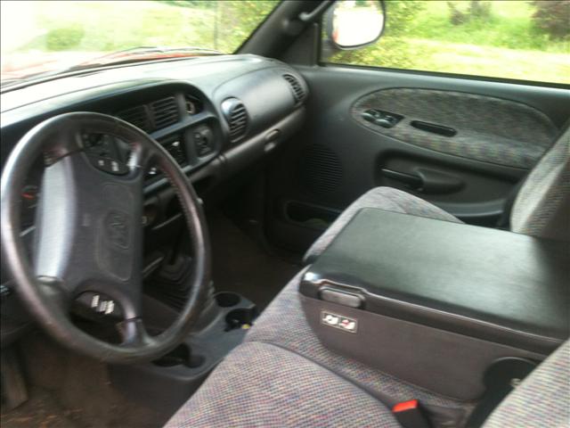 Dodge Ram Pickup 1998 photo 4