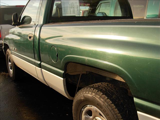 Dodge Ram Pickup 1998 photo 1