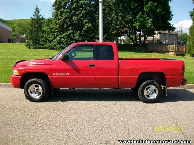 Dodge Ram Pickup 4DR SDN V6 AUTO SE (GS) Sedan Pickup