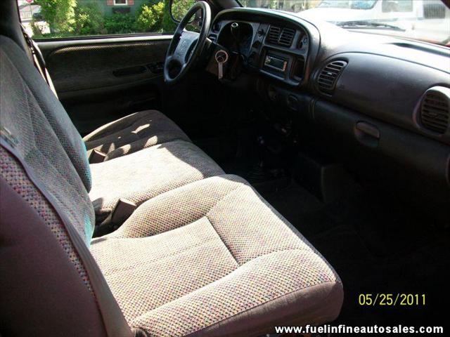 Dodge Ram Pickup 1999 photo 5
