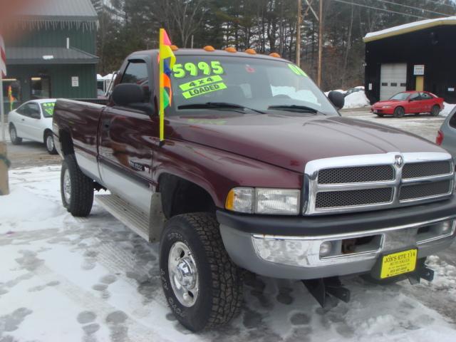 Dodge Ram Pickup LS 4X4 Pickup