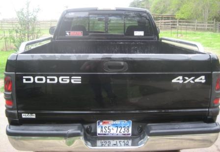 Dodge Ram Pickup 2001 photo 4