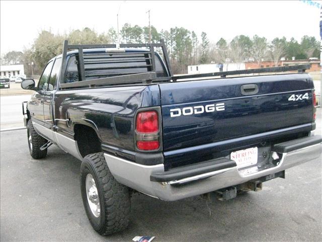 Dodge Ram Pickup 2001 photo 3