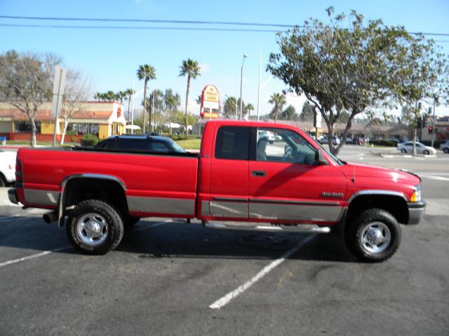 Dodge Ram Pickup SLT Pickup