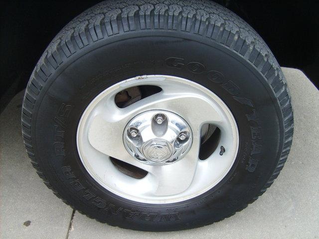 Dodge Ram Pickup 2001 photo 5