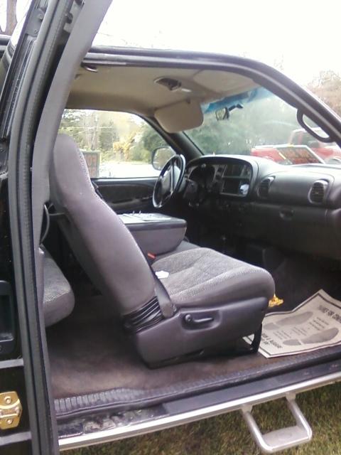 Dodge Ram Pickup 2001 photo 2