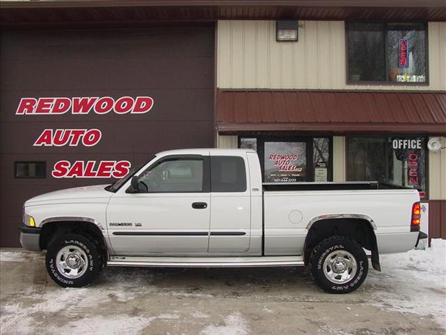 Dodge Ram Pickup SLT Pickup