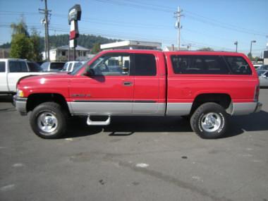 Dodge Ram Pickup 2001 photo 1