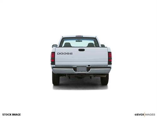 Dodge Ram Pickup 2001 photo 2