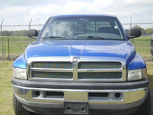 Dodge Ram Pickup 2001 photo 1