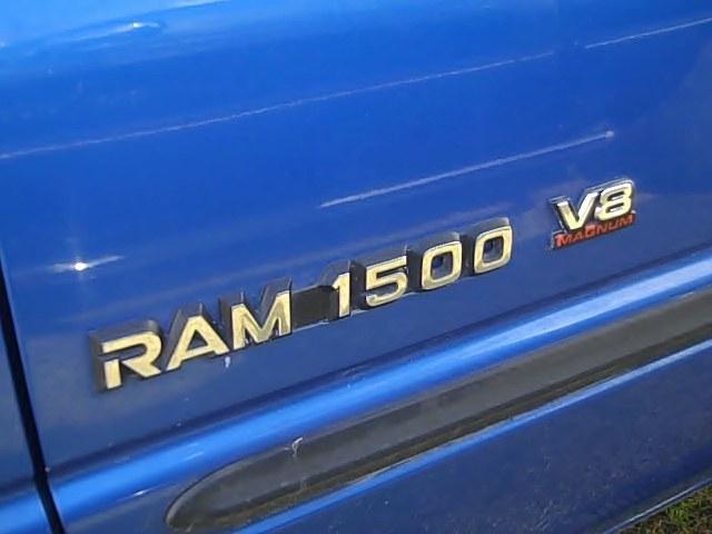 Dodge Ram Pickup 2001 photo 4