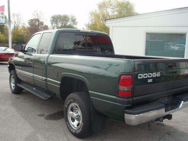 Dodge Ram Pickup 2001 photo 5