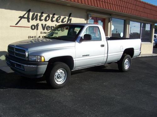 Dodge Ram Pickup 2001 photo 5