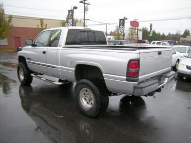 Dodge Ram Pickup 2001 photo 1