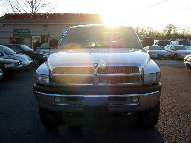 Dodge Ram Pickup SLT Pickup
