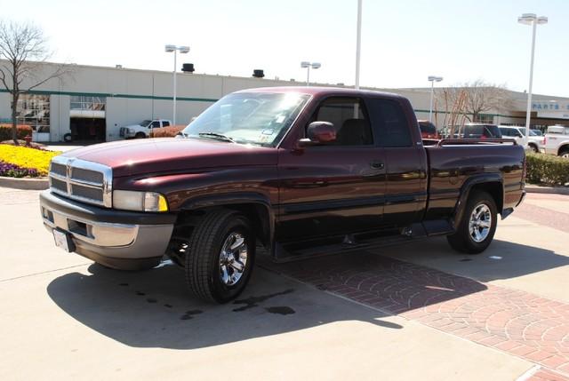 Dodge Ram Pickup 2001 photo 5