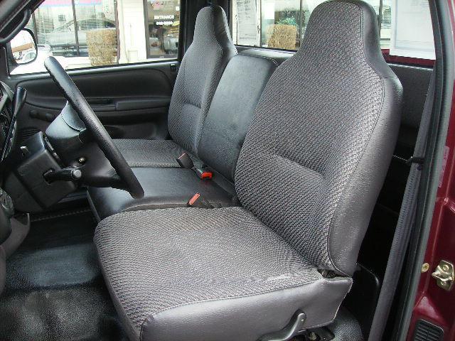 Dodge Ram Pickup 2001 photo 1