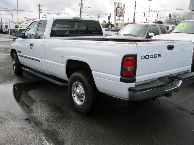 Dodge Ram Pickup 2001 photo 4