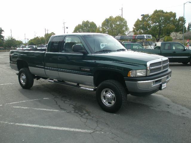 Dodge Ram Pickup 2001 photo 5